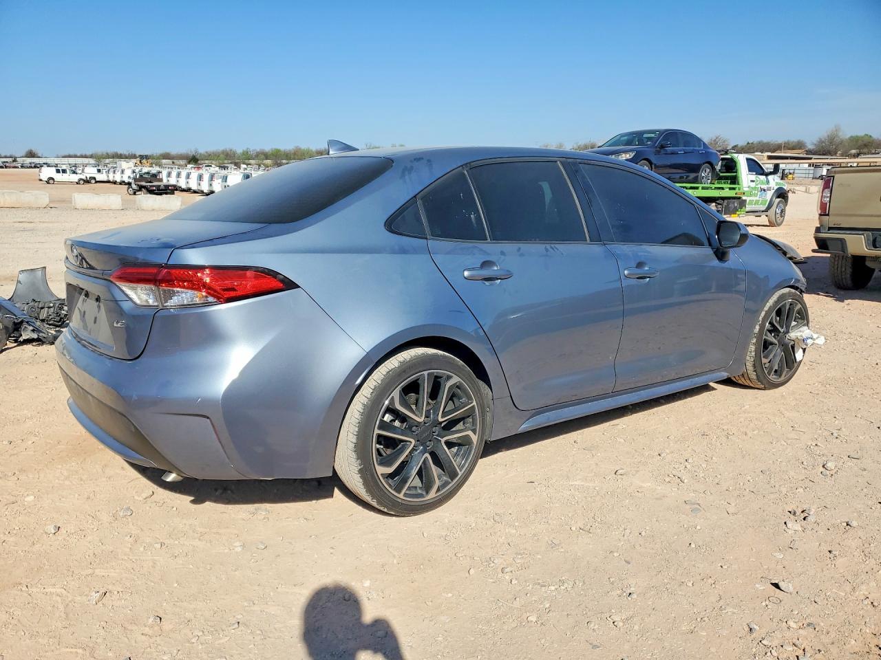 2020 Toyota Corolla Le - Image 3
