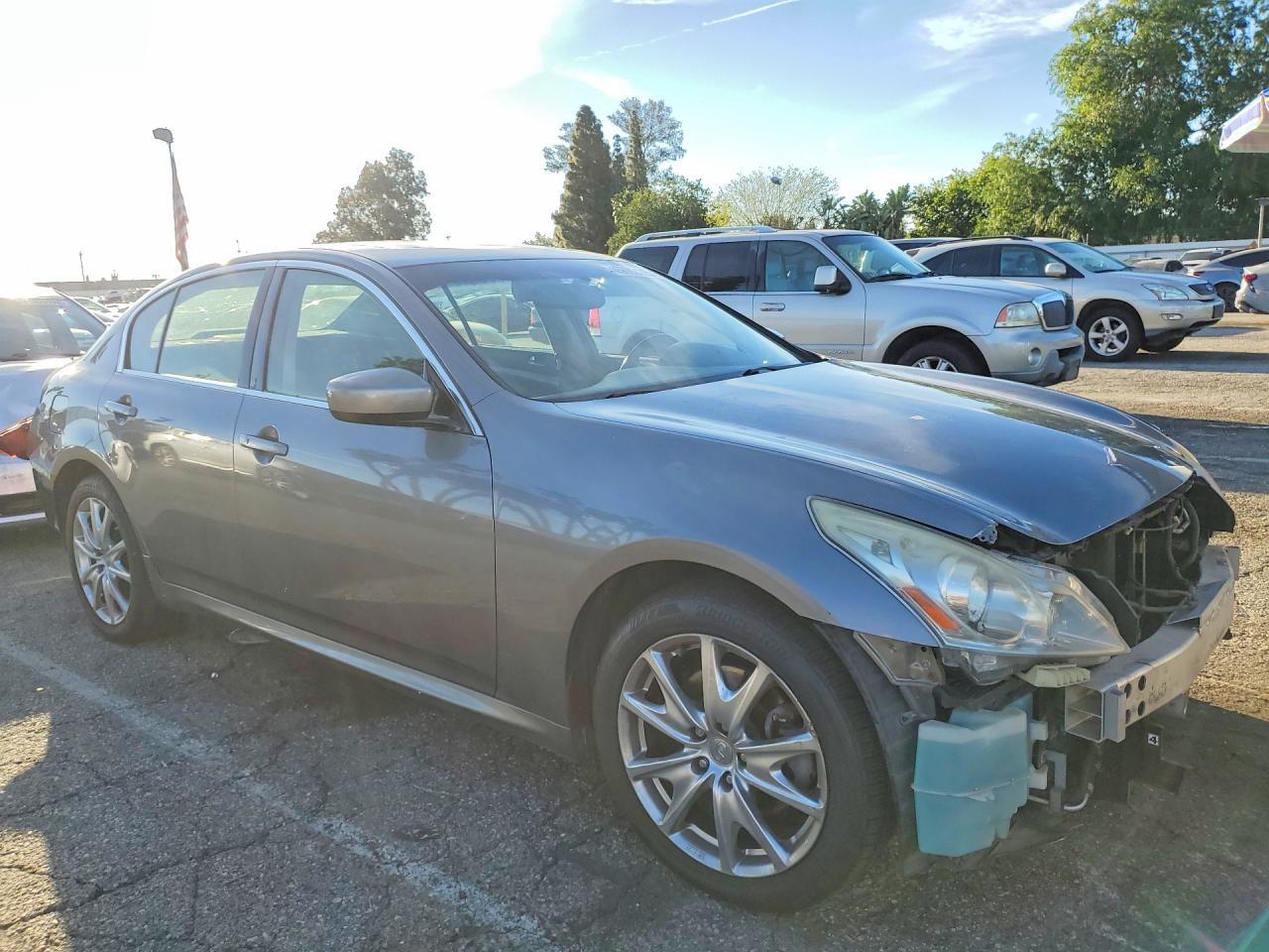 2012 Infiniti G37 Sedan X - Фото 4
