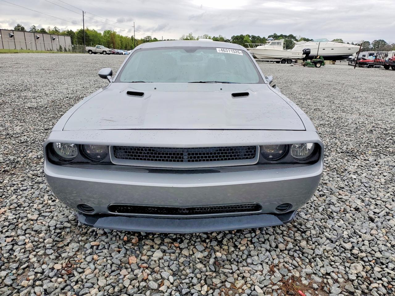2014 Dodge Challenger Sxt - Image 5