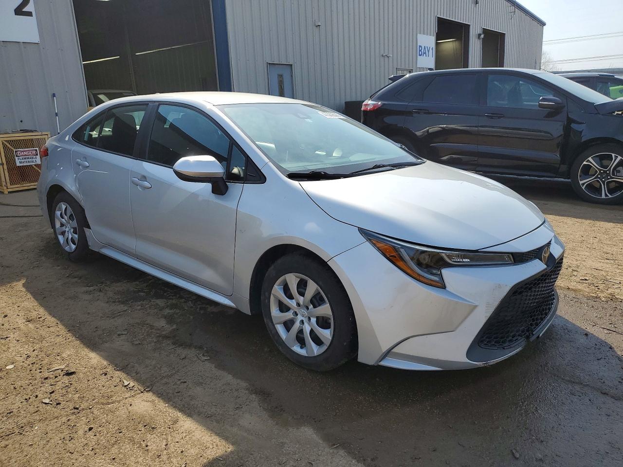 2021 Toyota Corolla Le - Image 4