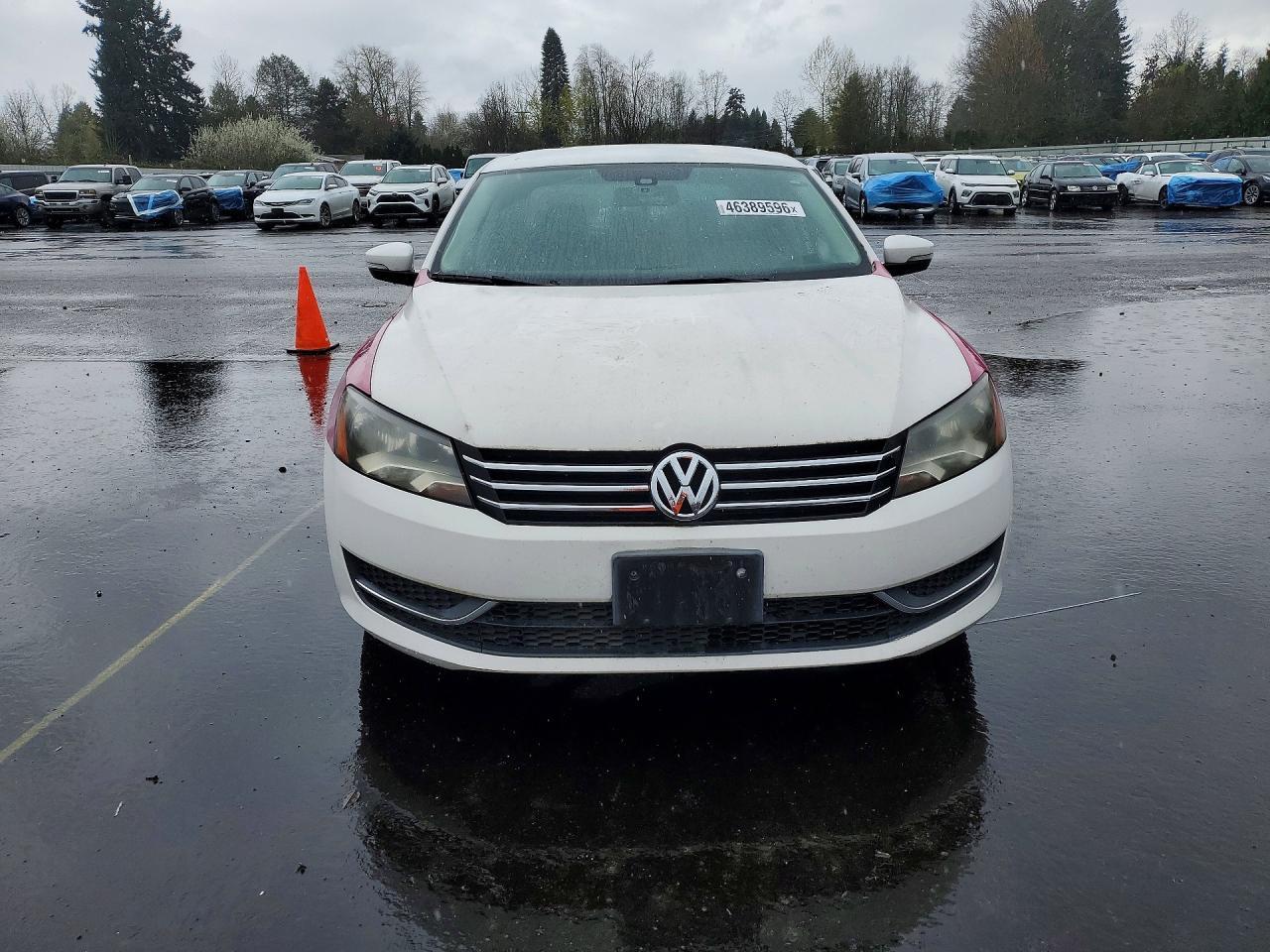 2014 Volkswagen Passat S - Image 5