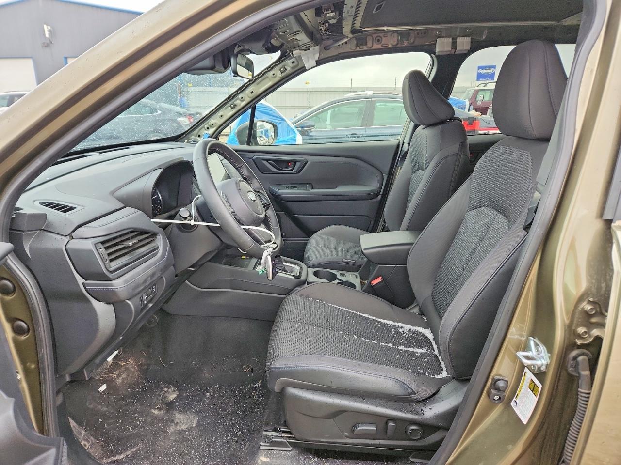 2025 Subaru Forester Premium - Фото 7