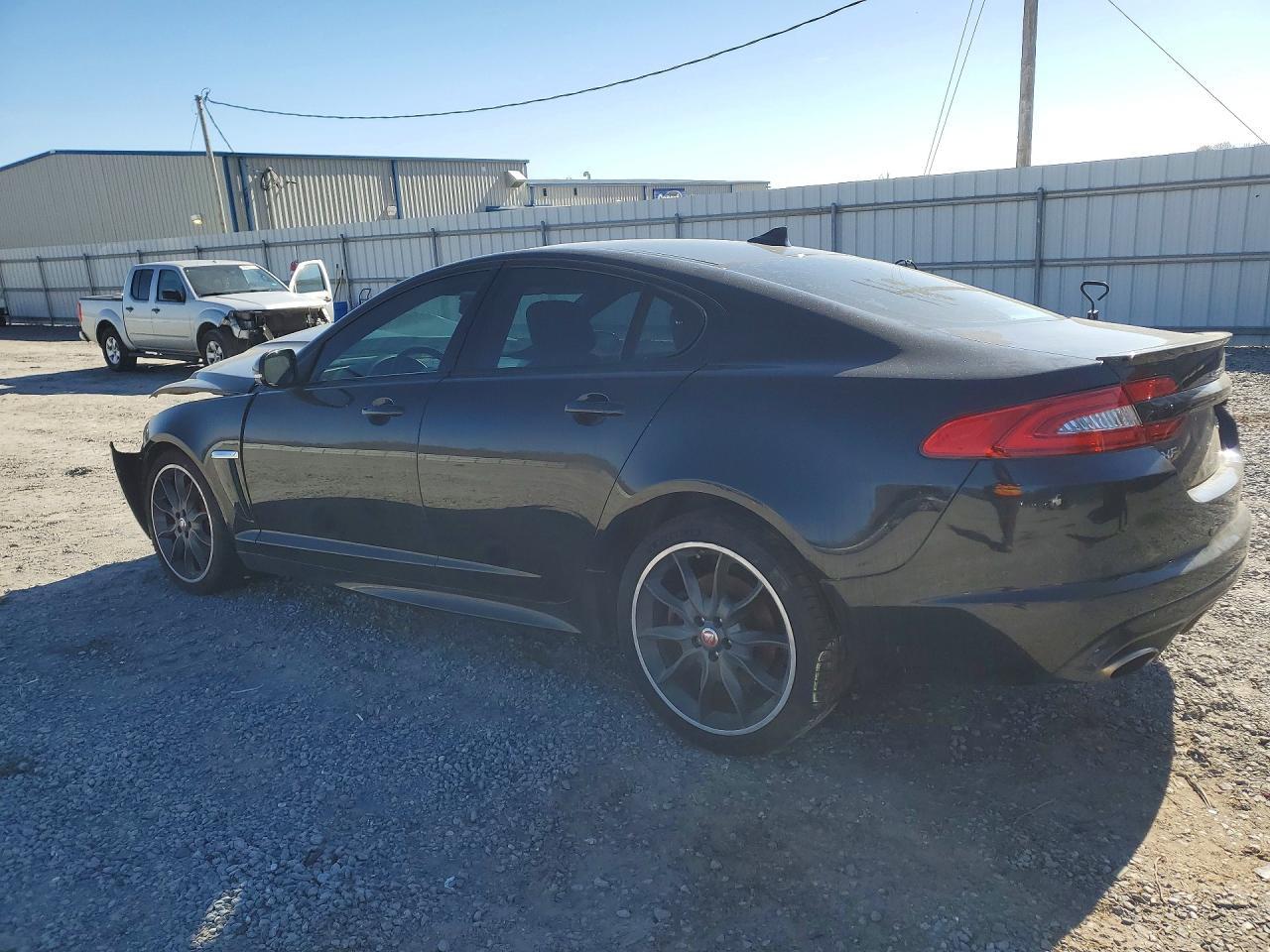 2015 Jaguar Xf 3.0 Sport Awd - Image 2