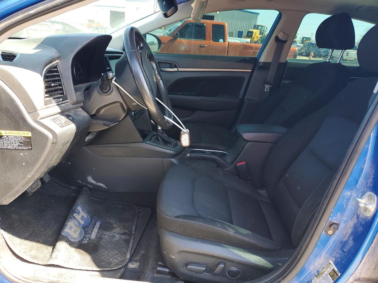 2017 Hyundai Elantra Value Edition - Image 7