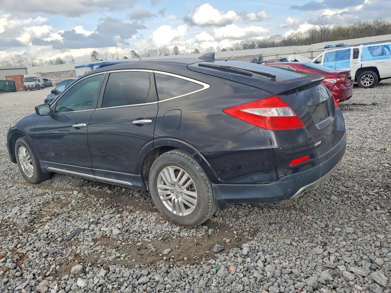 2015 Honda Crosstour Exl - Image 2