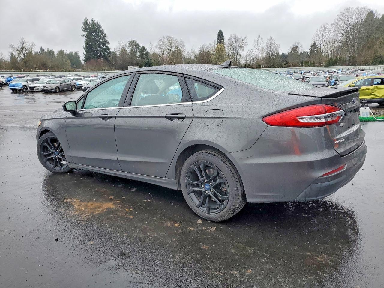 2019 Ford Fusion Se - Фото 2