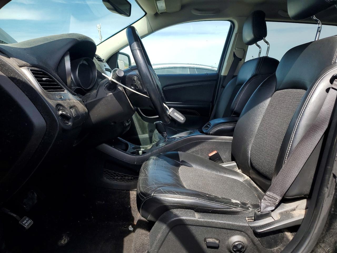 2016 Dodge Journey Crossroad - Image 7