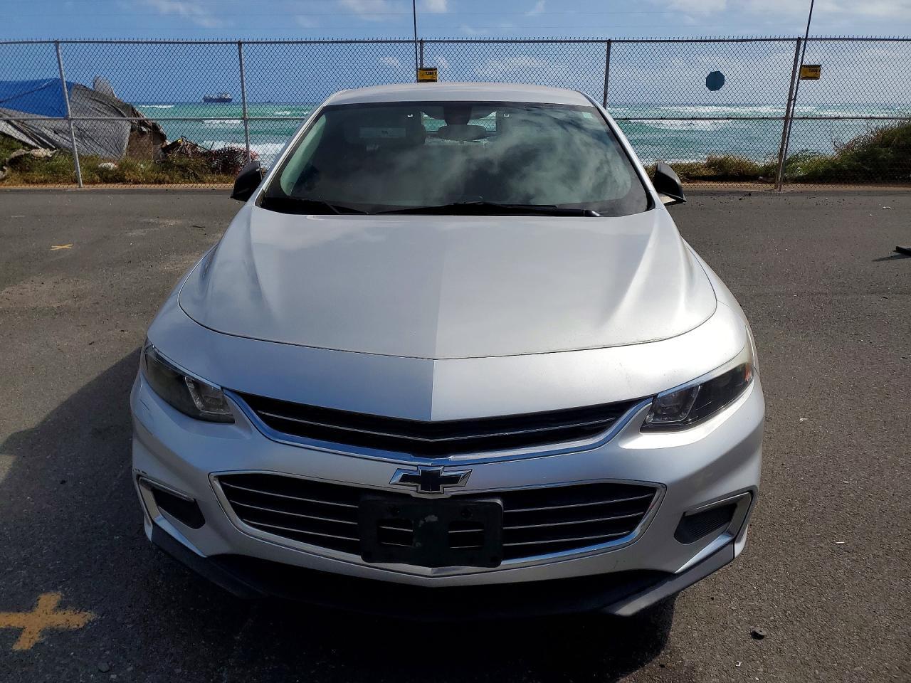 2018 Chevrolet Malibu Ls - Image 5