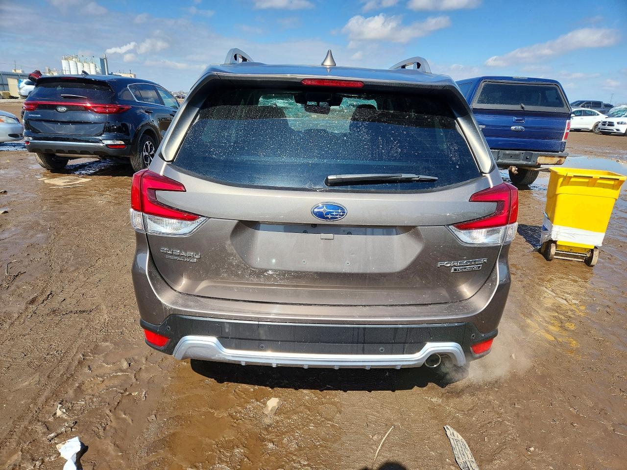 2023 Subaru Forester Touring - Image 6