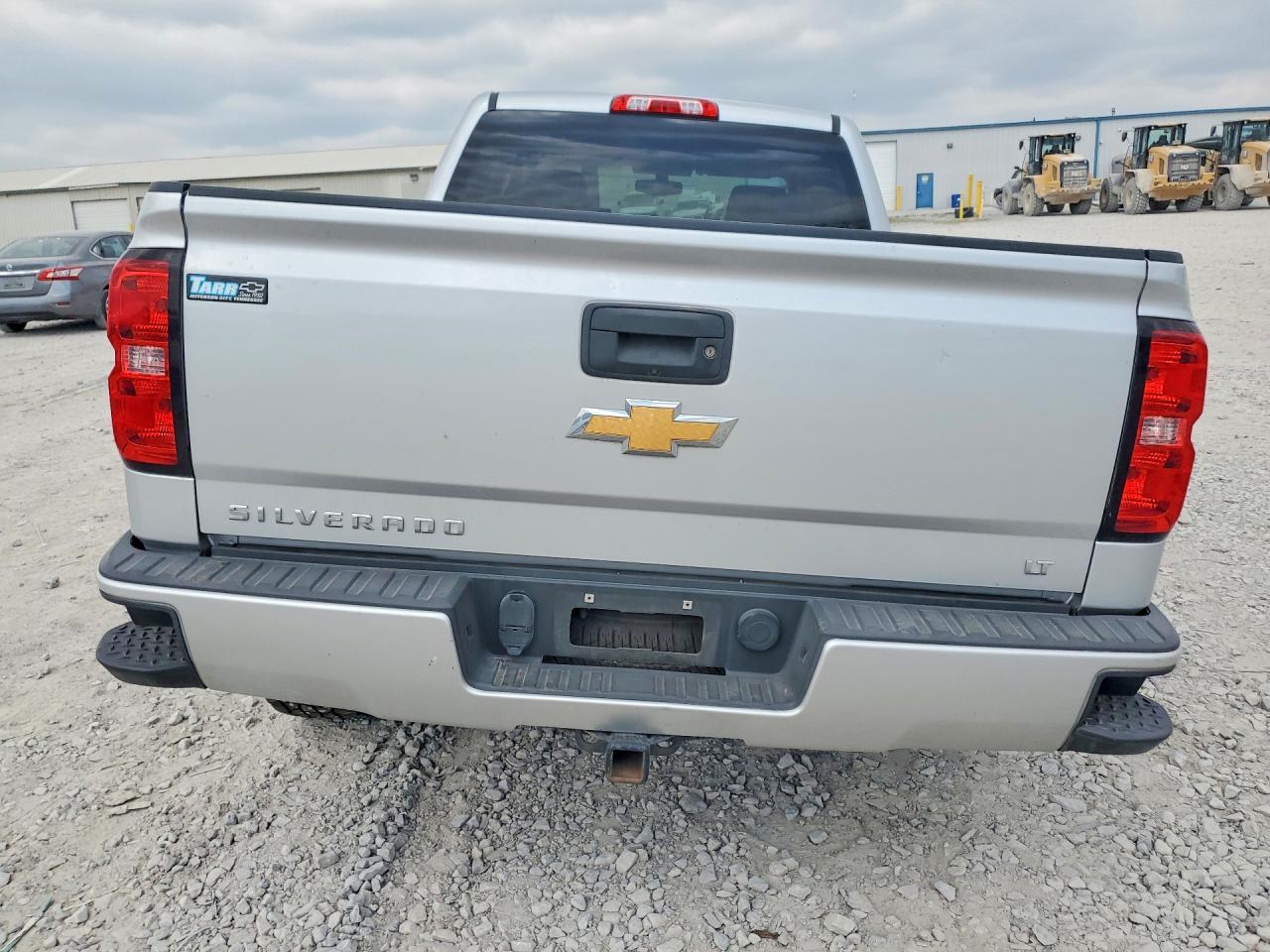 2017 Chevrolet Silverado K1500 Lt - Image 6