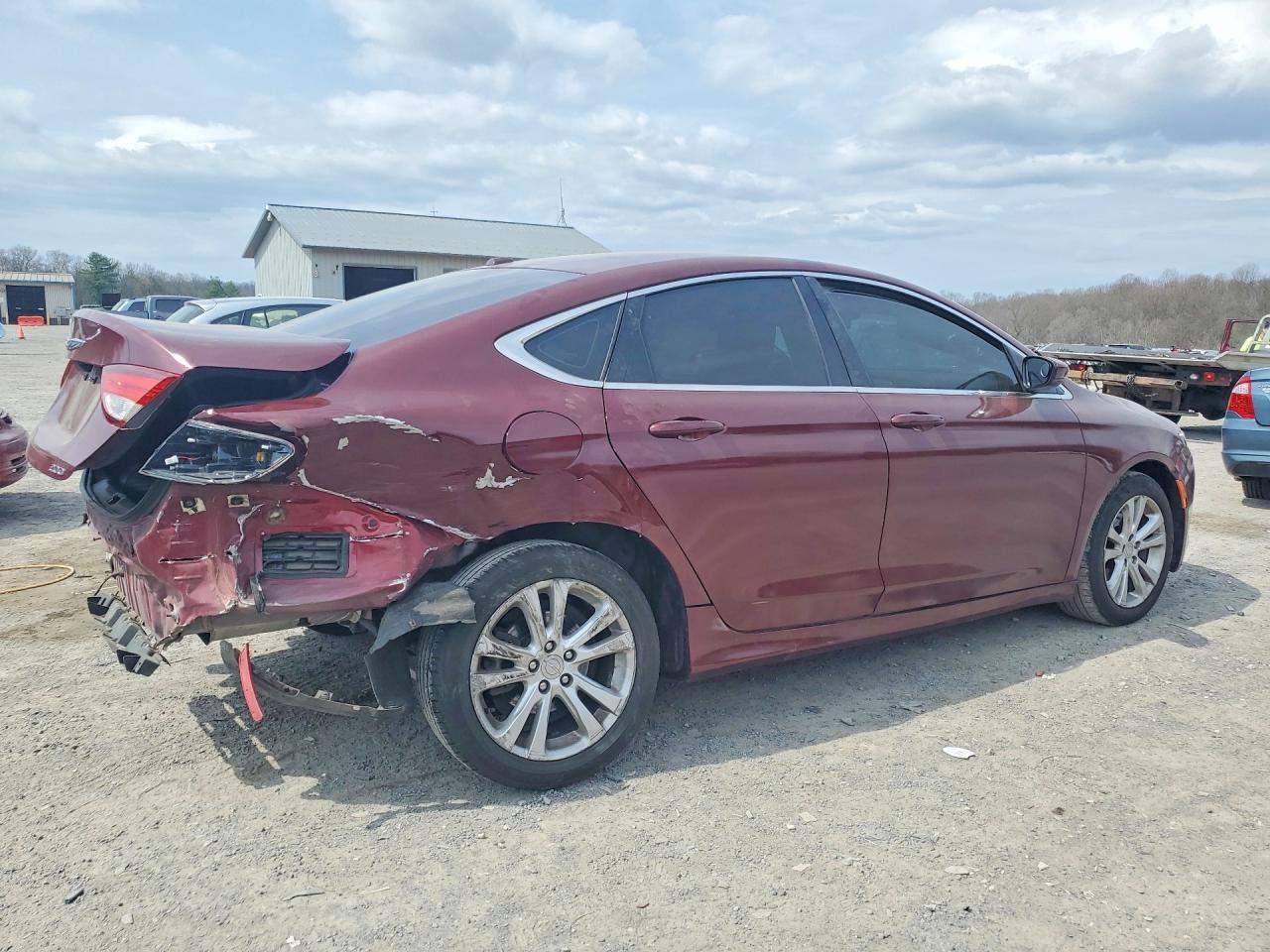 2015 Chrysler 200 Limited - Image 3