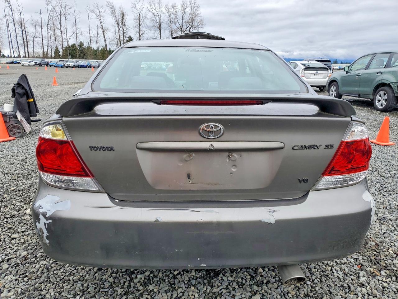 2005 Toyota Camry Se V6 - Фото 6