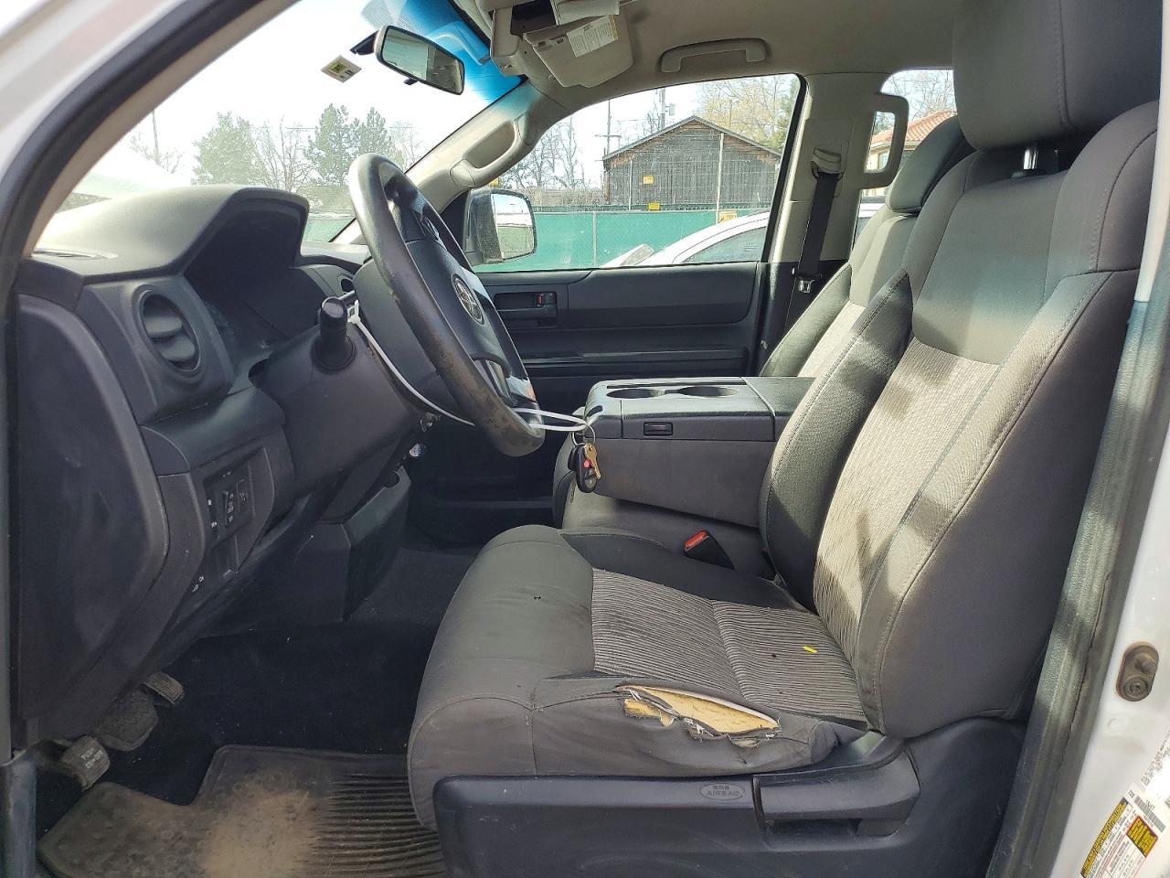2014 Toyota Tundra Sr - Image 7