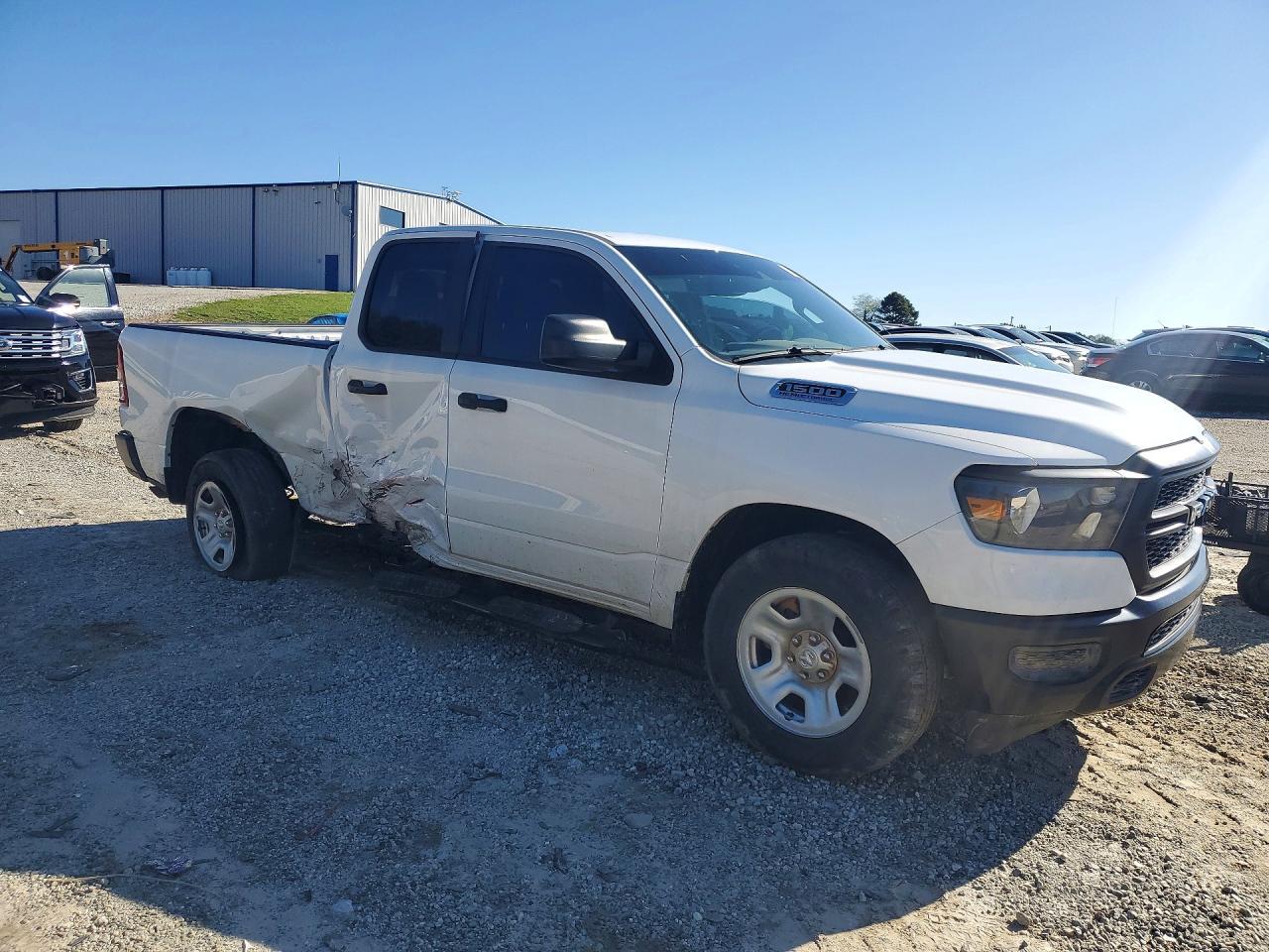 2023 Ram 1500 Tradesman - Фото 4