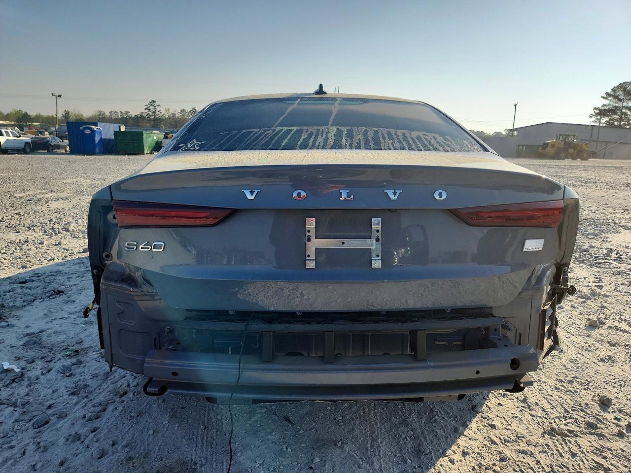 2022 Volvo S60 T8 Recharge R-Design Expressio - Фото 6