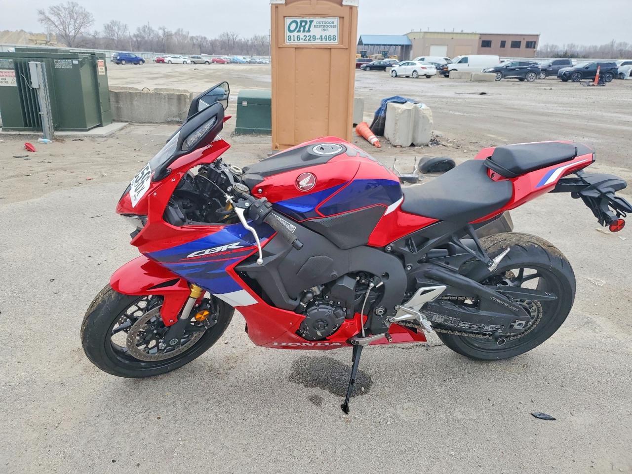 2022 Honda Cbr1000 Rr - Image 3