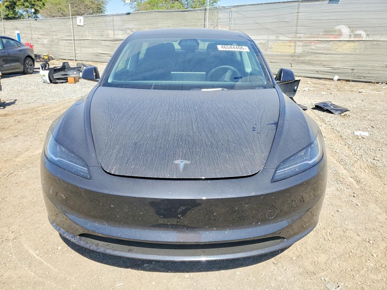 2024 Tesla Model 3 - Image 5