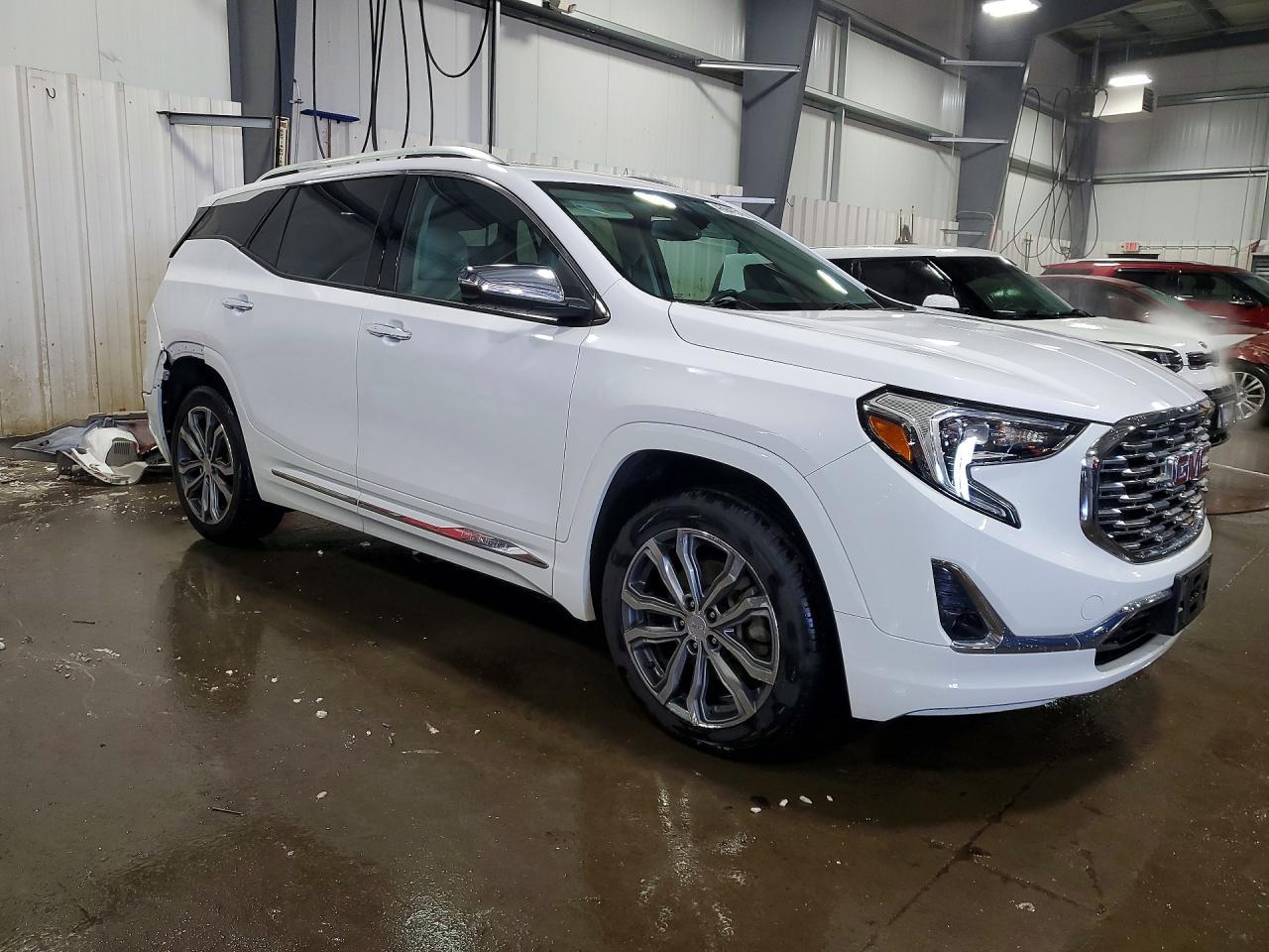2018 GMC Terrain Denali - Фото 4