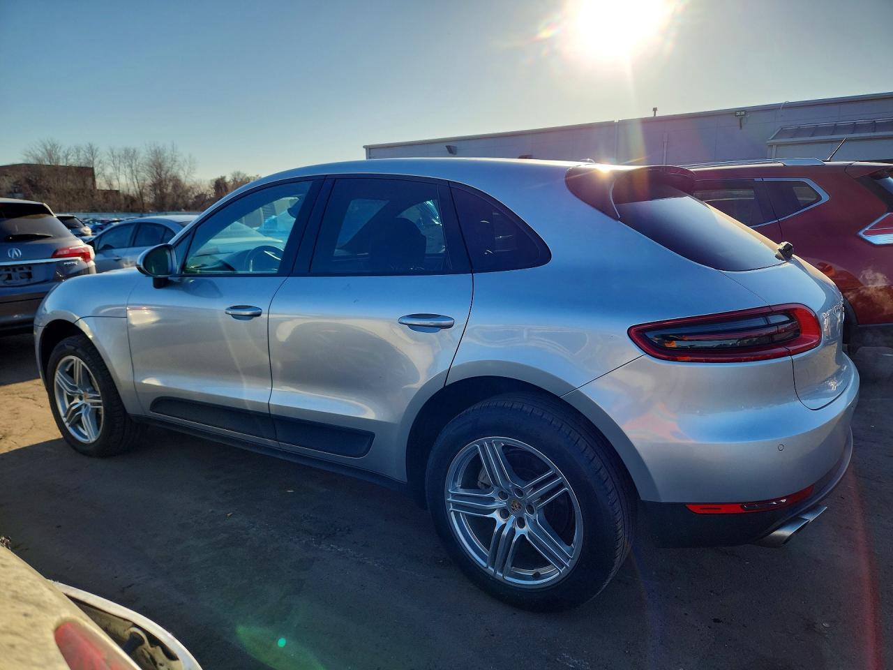 2015 Porsche Macan S - Image 2