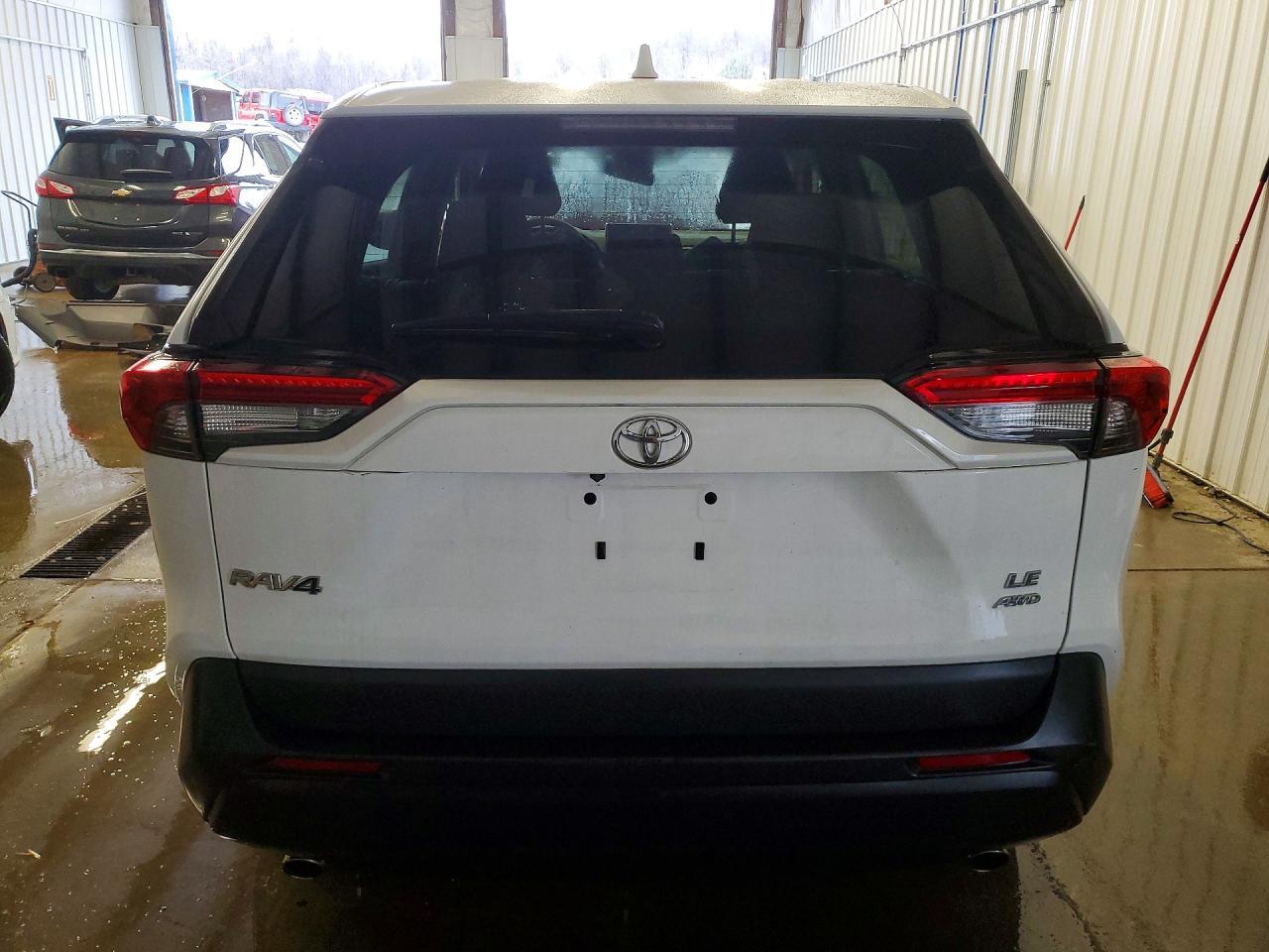 2024 Toyota Rav4 Le - Фото 6