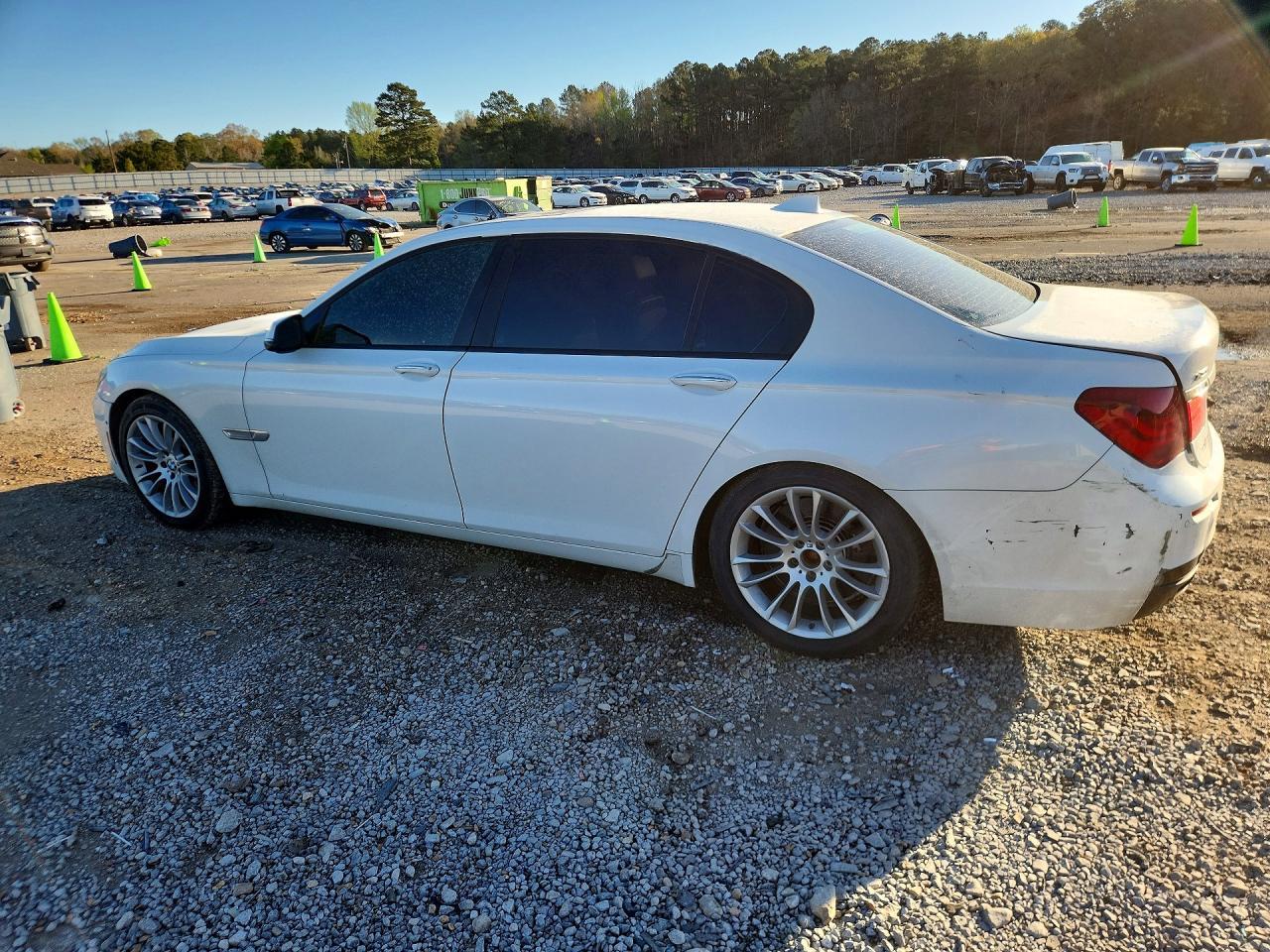 2015 BMW 750 Lxi - Фото 2