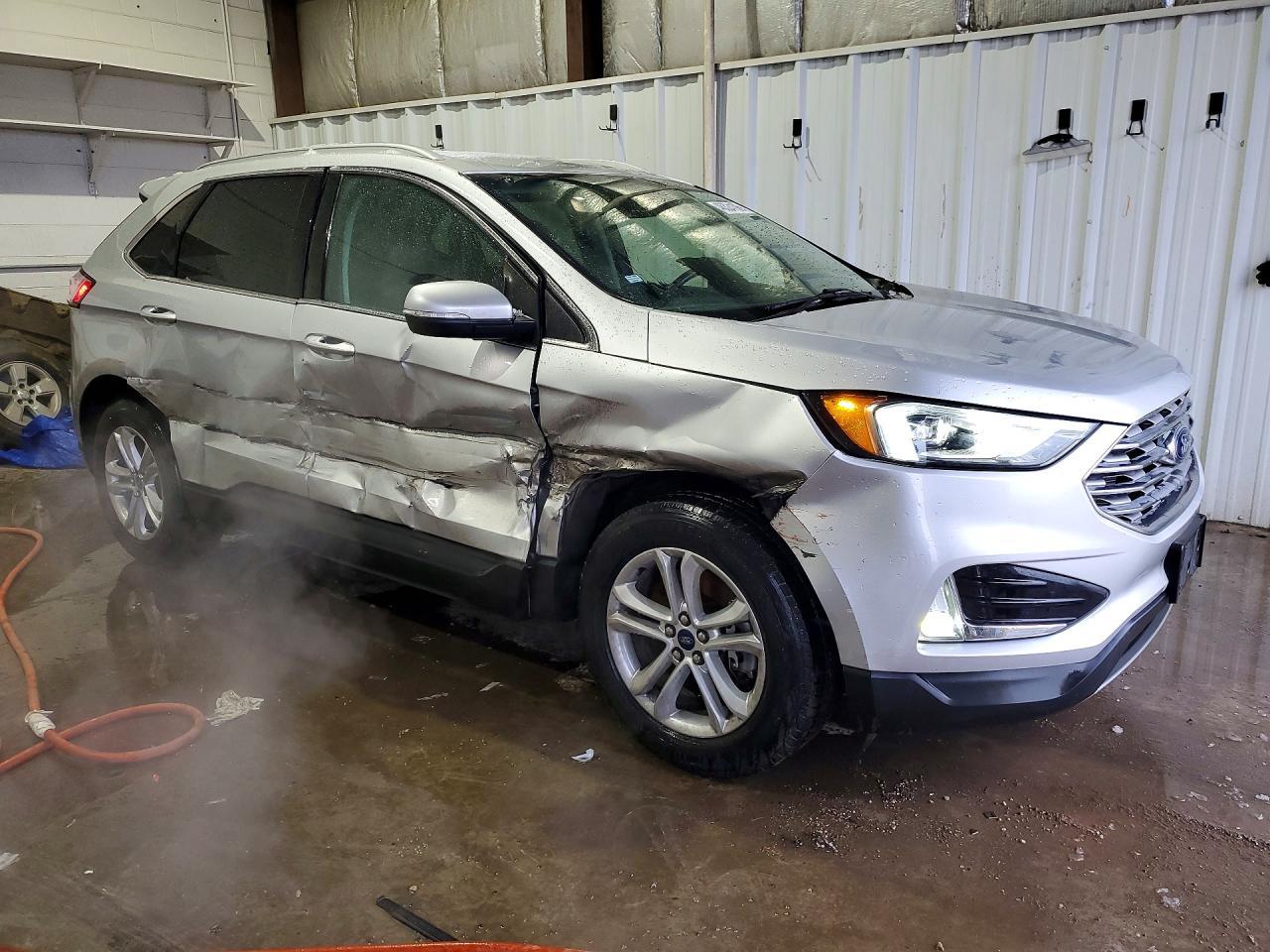 2019 Ford Edge Sel - Image 4