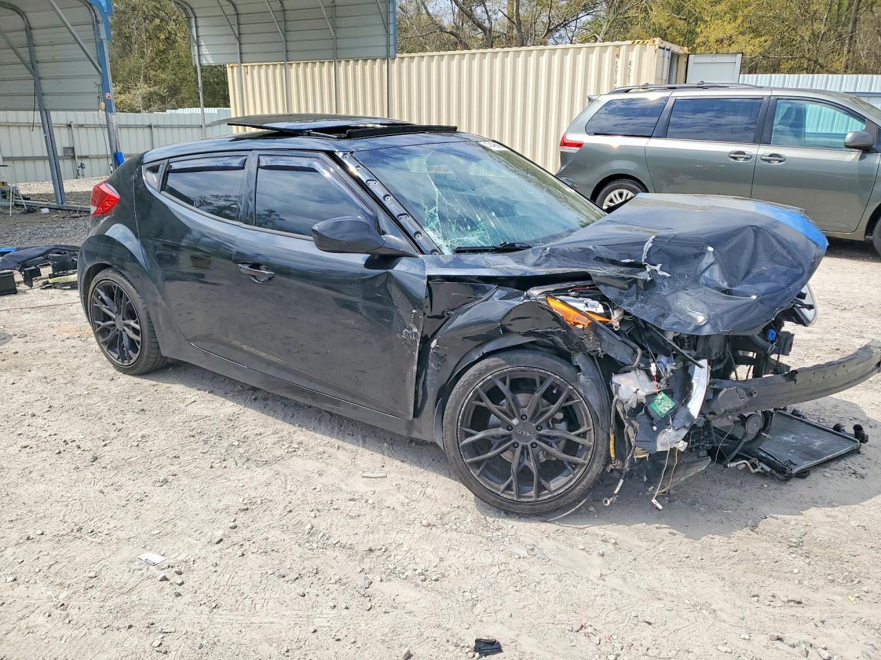 2017 Hyundai Veloster Value Edition - Фото 4