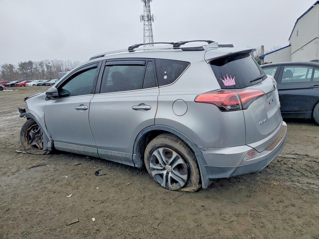 2016 Toyota Rav4 Le - Image 2