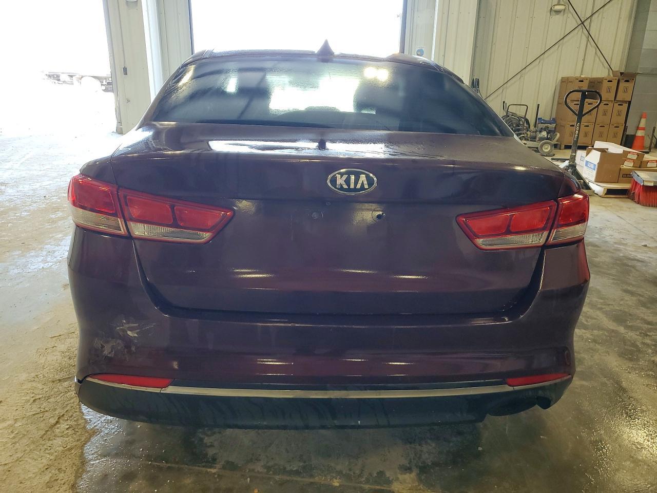 2017 Kia Optima Lx - Image 6