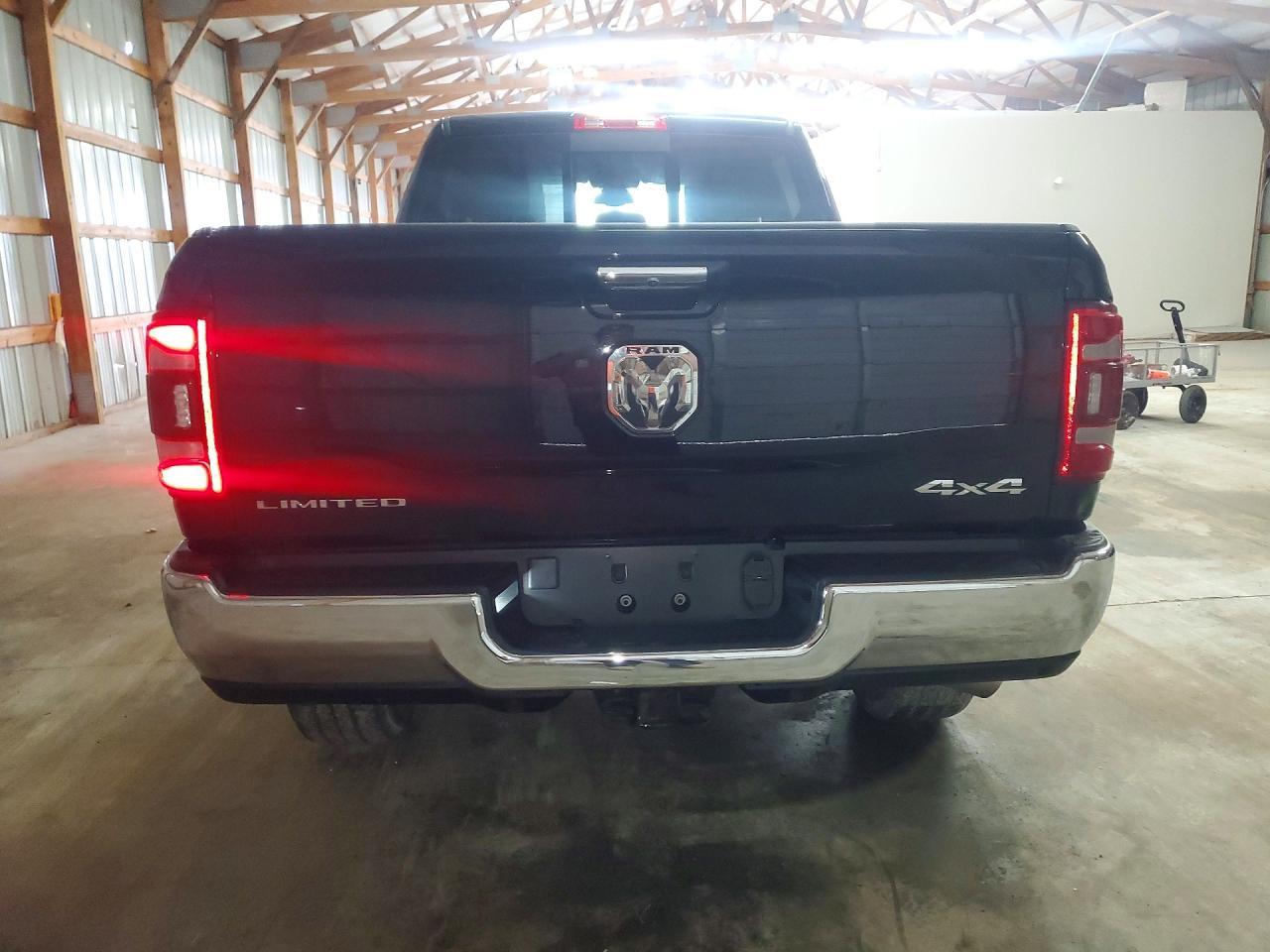 2022 Ram 2500 Limited - Image 6
