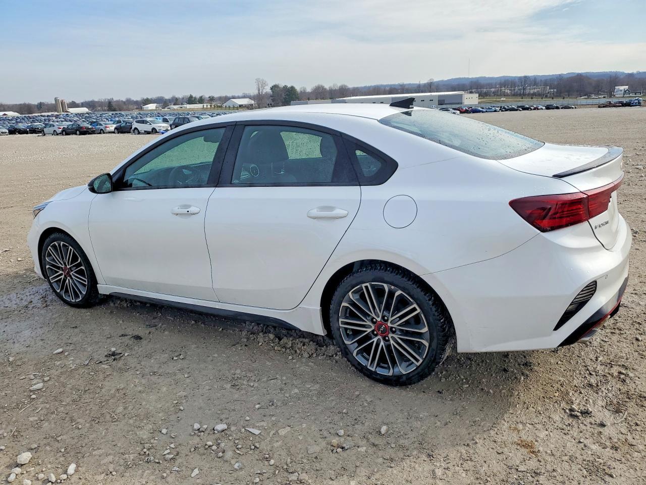 2023 Kia Forte Gt - Фото 2