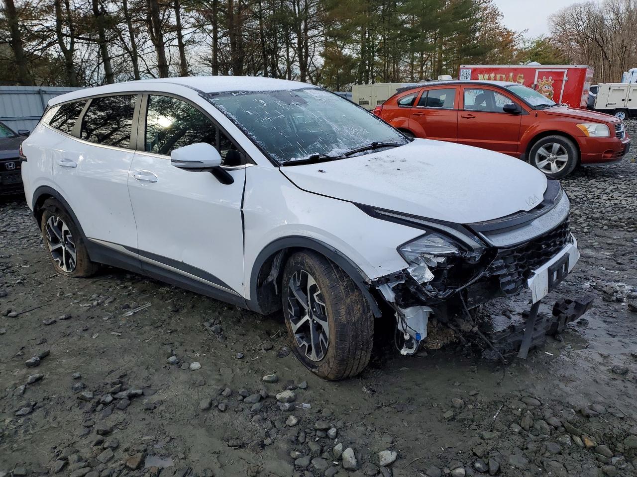 2023 Kia Sportage Ex - Image 4
