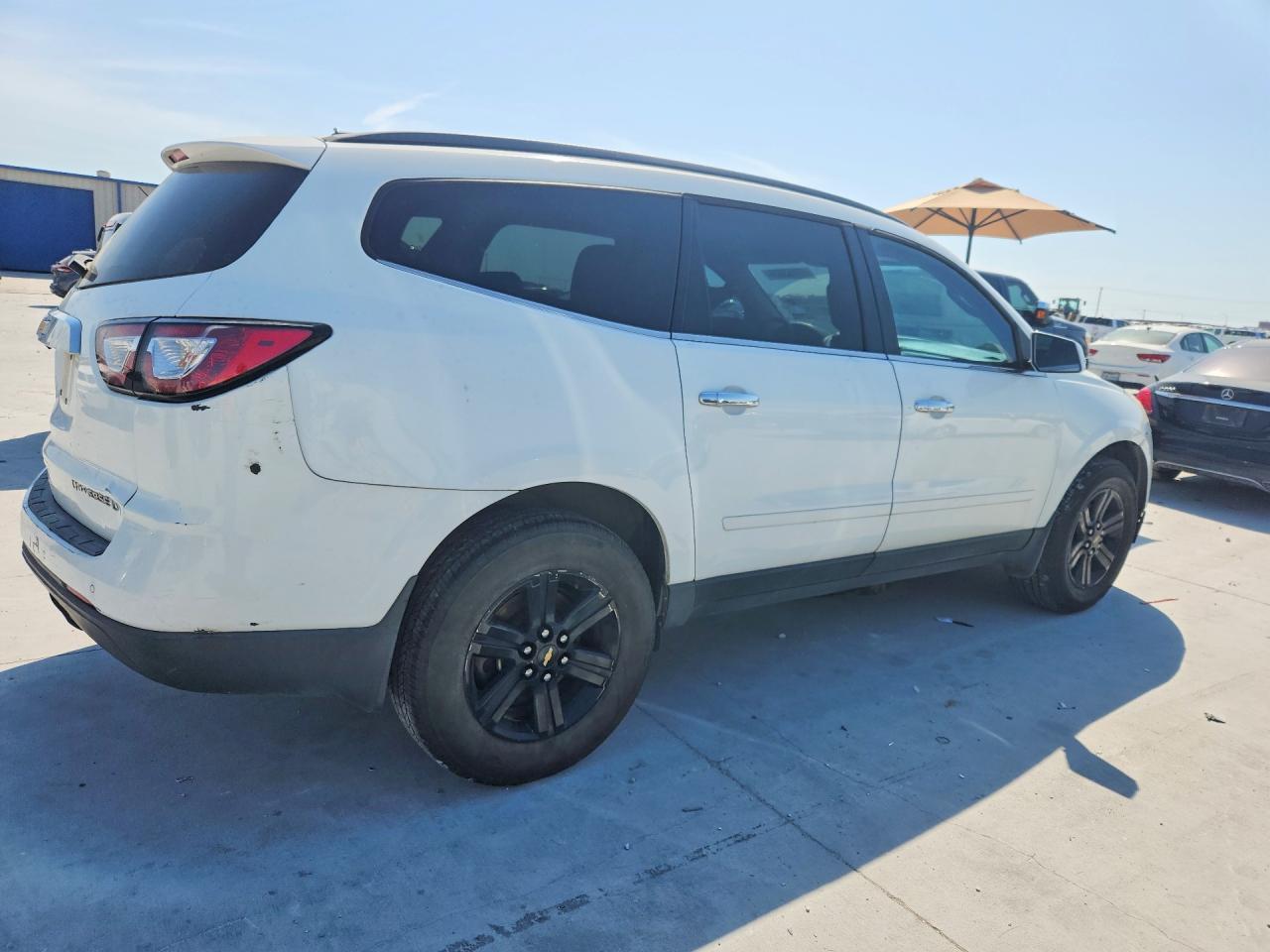 2016 Chevrolet Traverse Lt - Фото 3