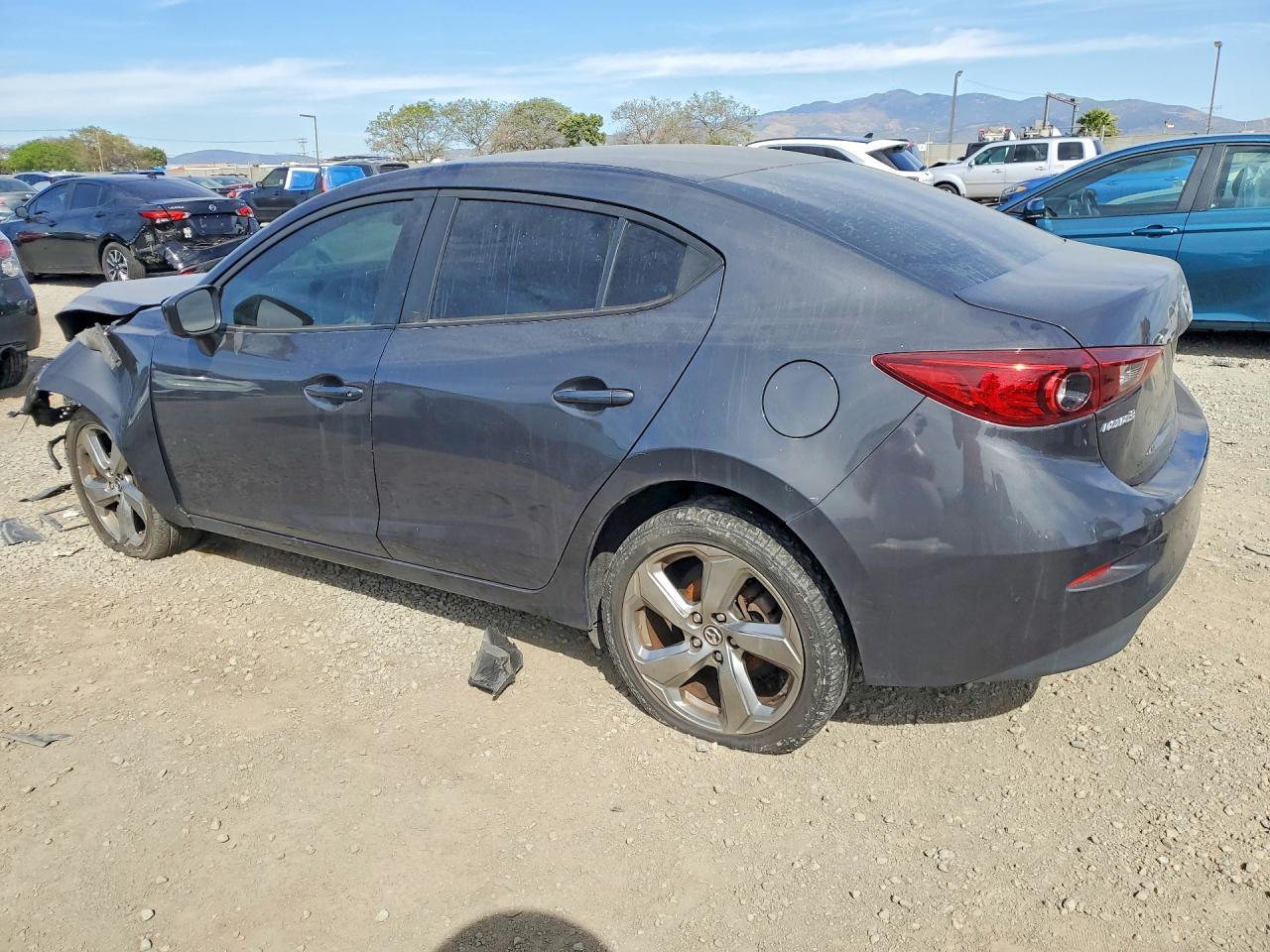 2016 Mazda 3 Sport - Image 2