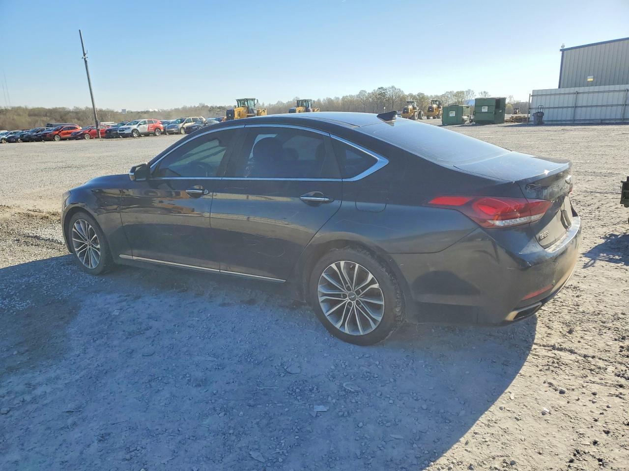 2015 Hyundai Genesis 3.8L - Фото 2