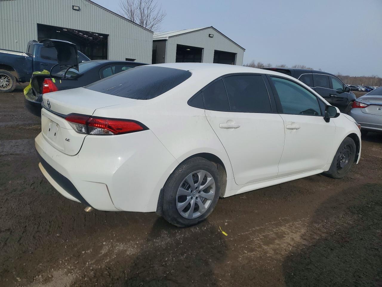 2022 Toyota Corolla Le 4Dr - Фото 3