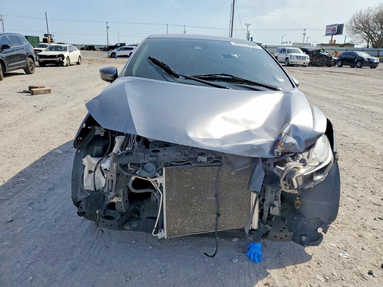 2021 Nissan Versa Sv - Фото 5