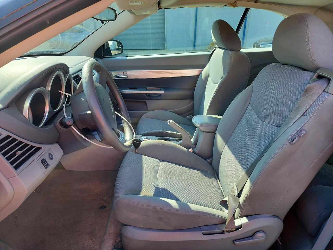 2008 Chrysler Sebring Touring - Image 7
