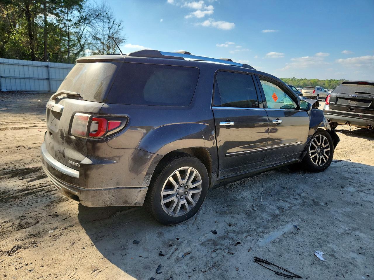 2013 GMC Acadia Denali - Фото 3