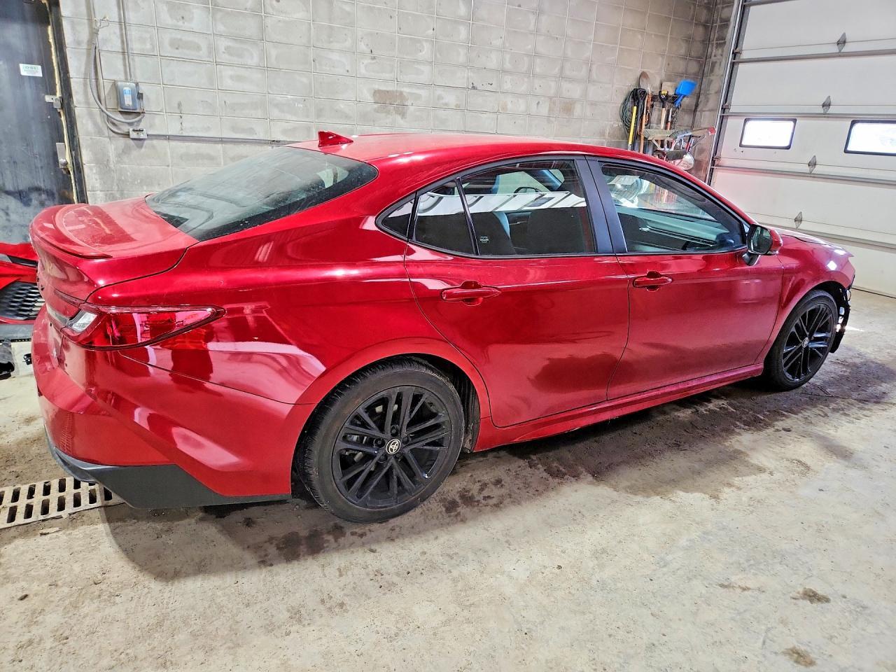 2025 Toyota Camry Se - Image 3