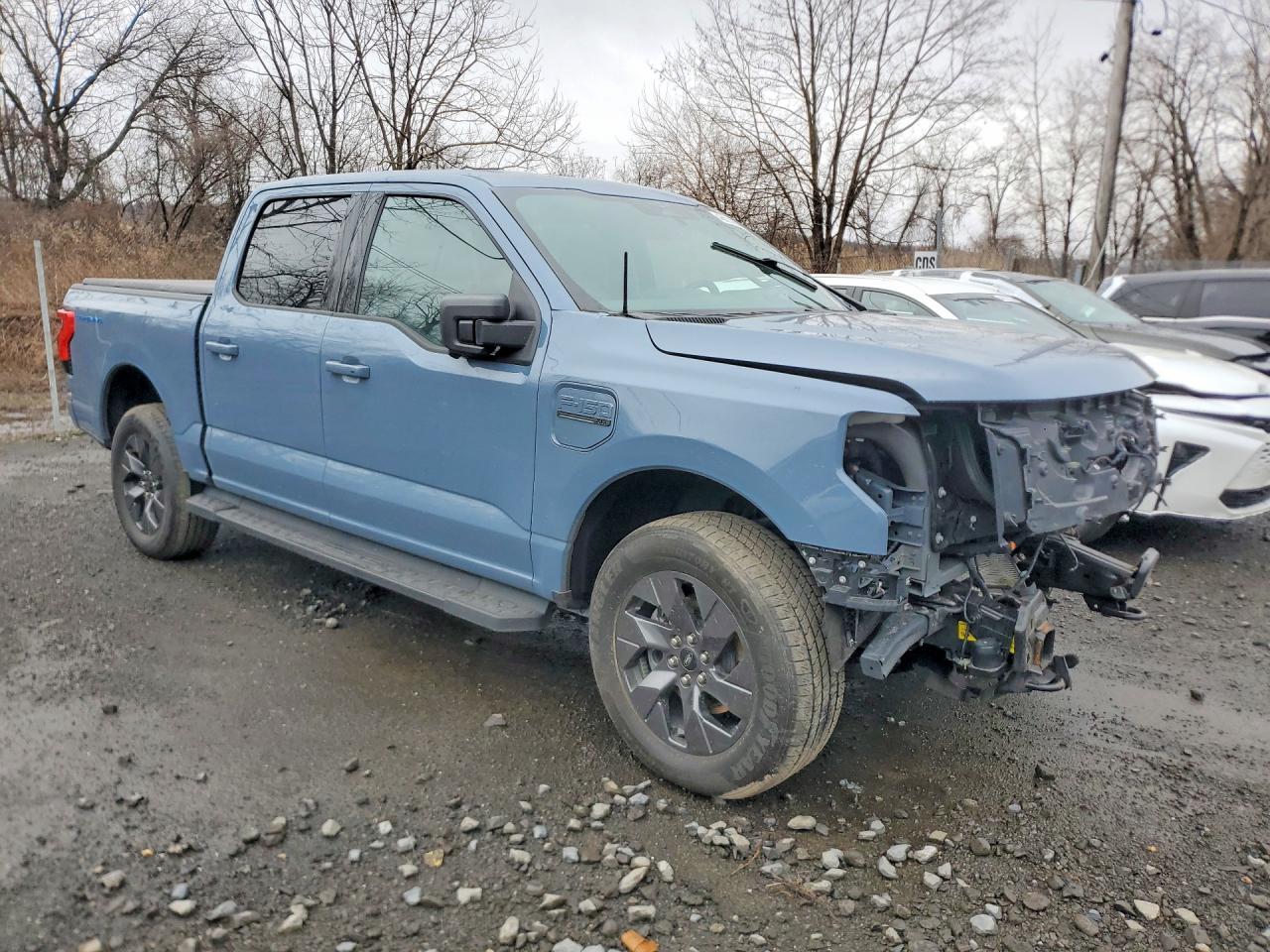2023 Ford F150 Lightning Pro - Фото 4