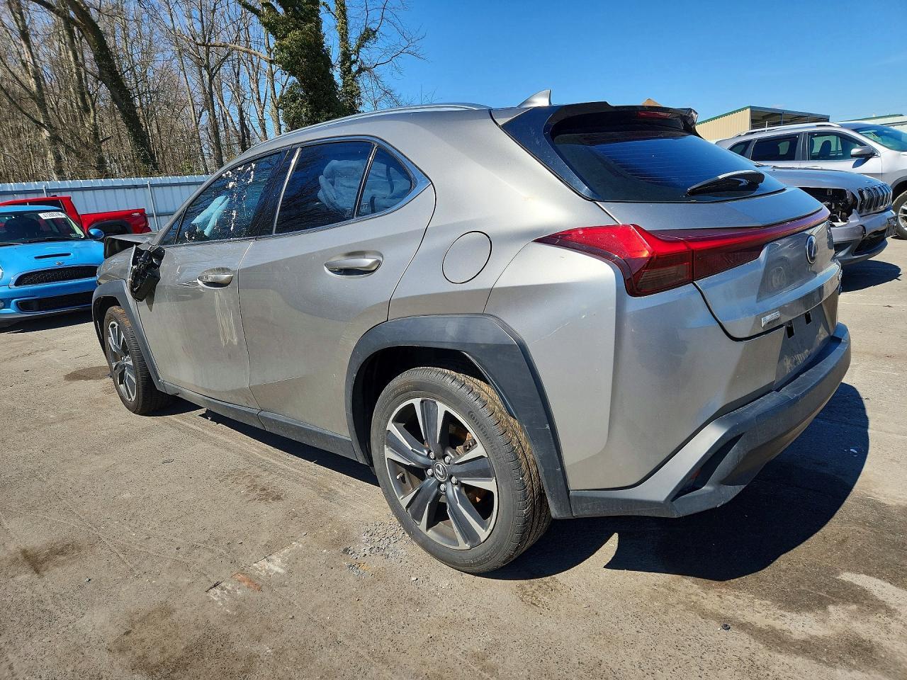 2020 Lexus Ux 200 Base - Image 2