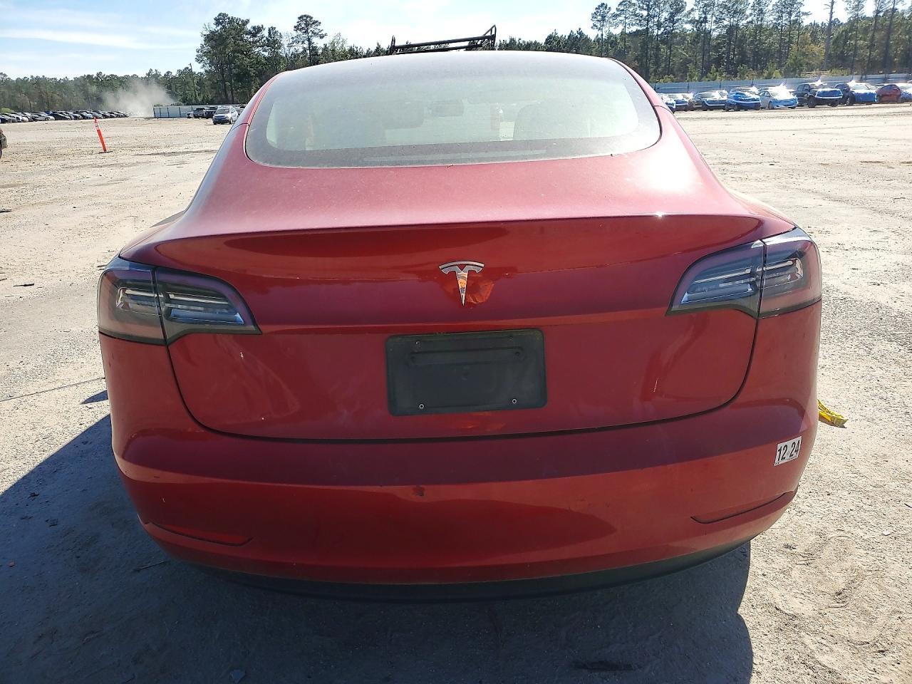 2023 Tesla Model 3 - Image 6