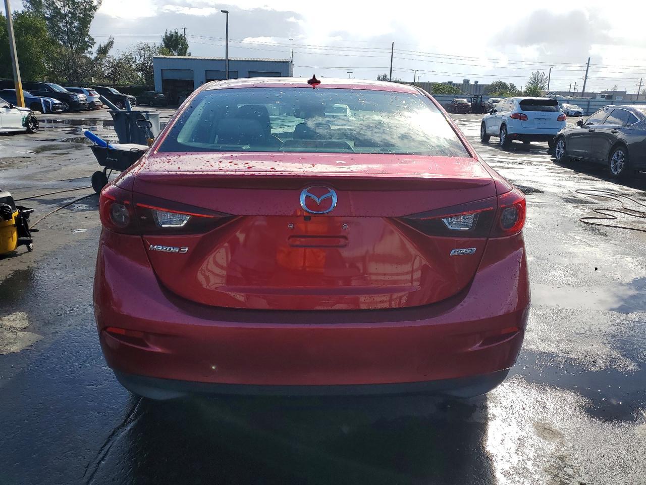 2016 Mazda 3 Touring - Image 6