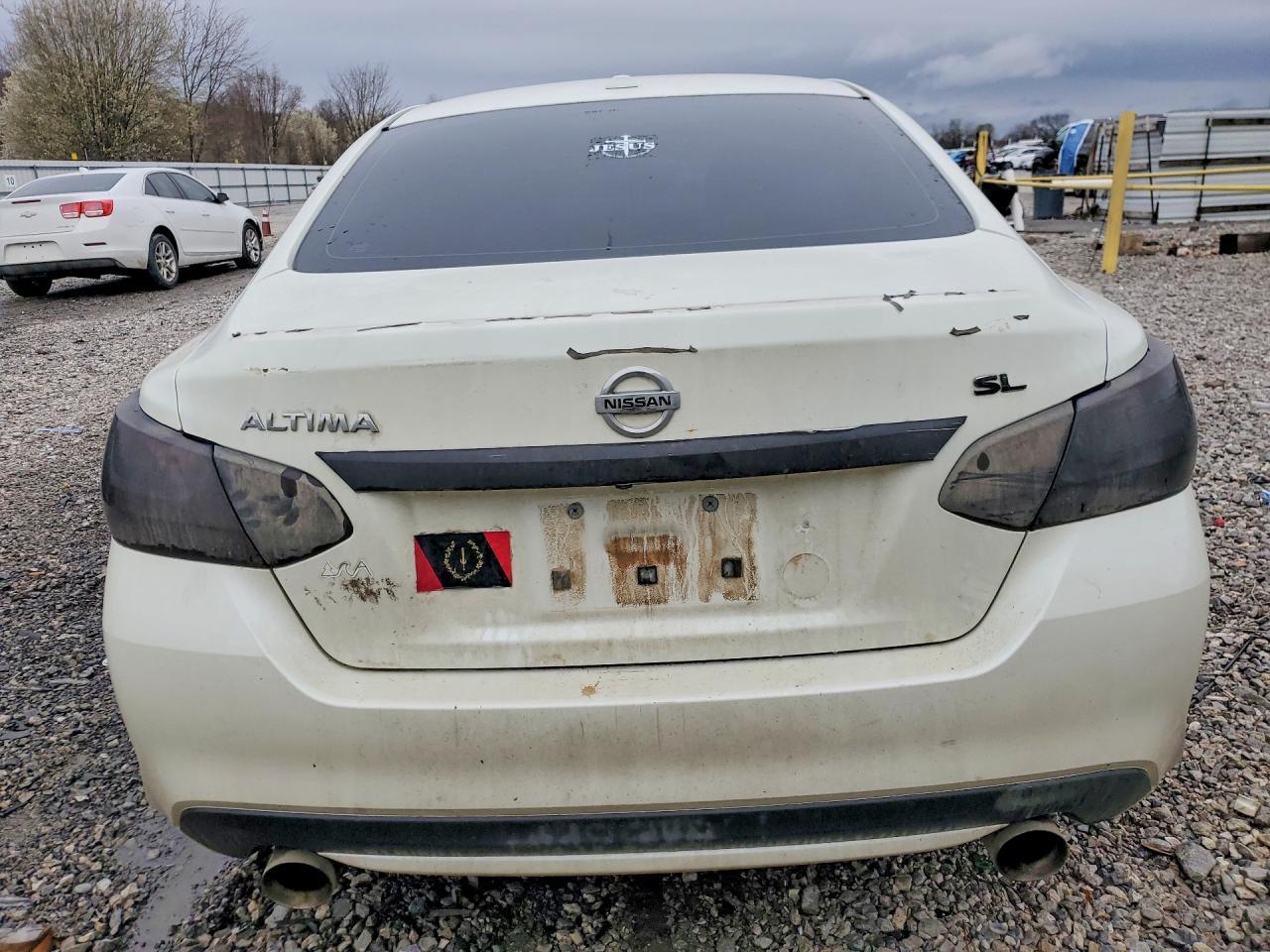 2016 Nissan Altima 2.5 - Image 6