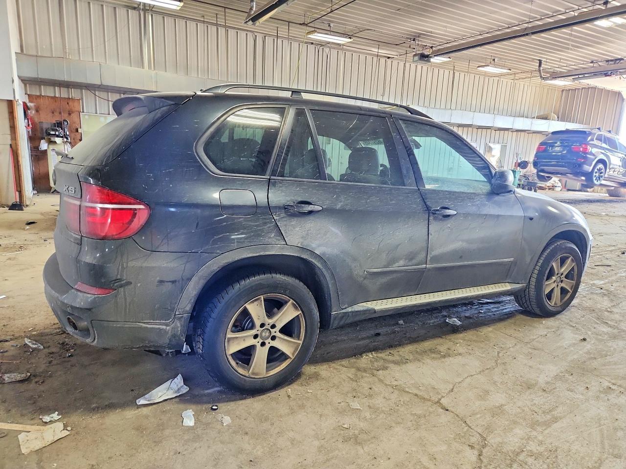 2012 BMW X5 xDrive35D - Image 3
