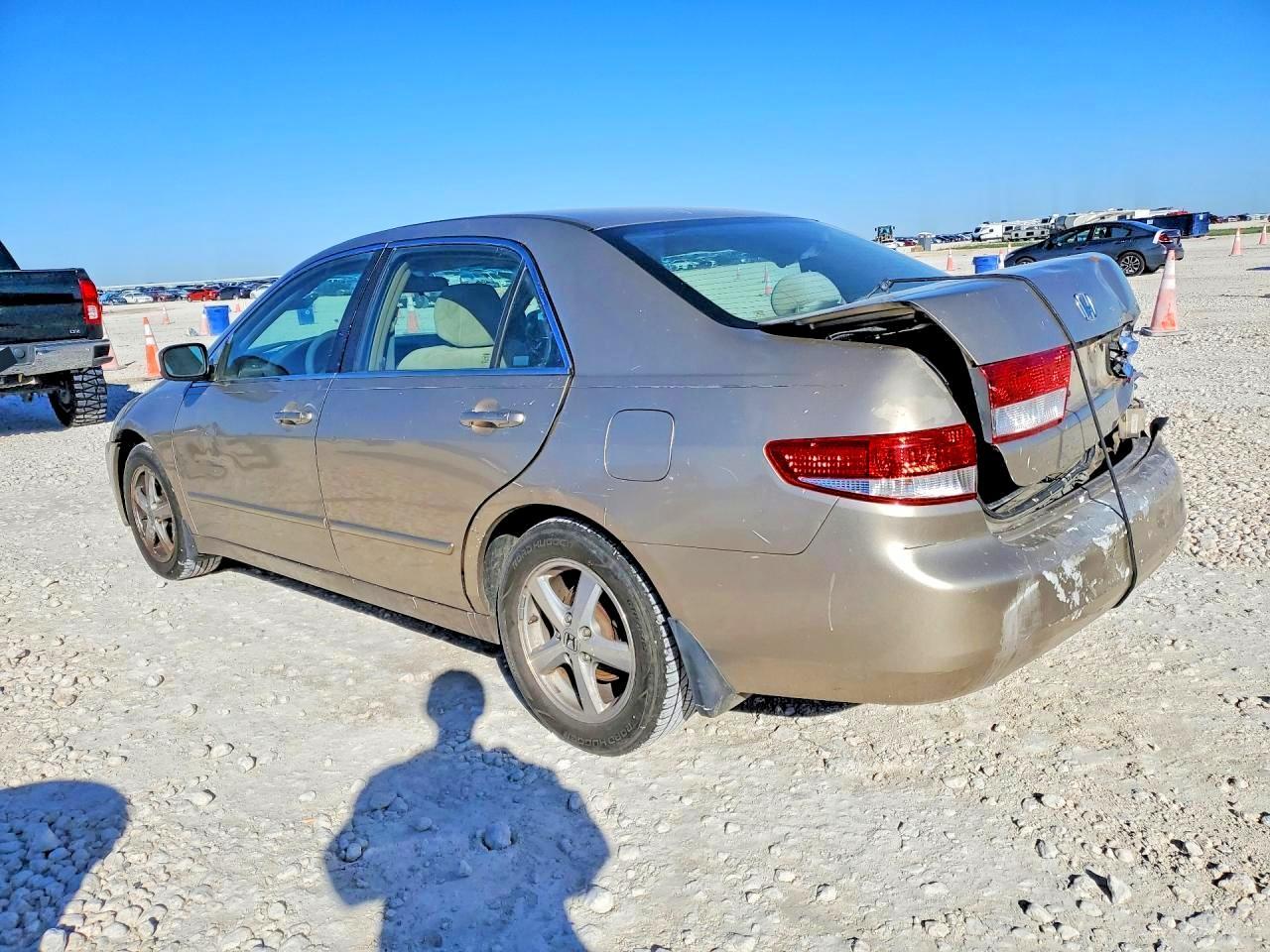 2004 Honda Accord Ex - Image 2