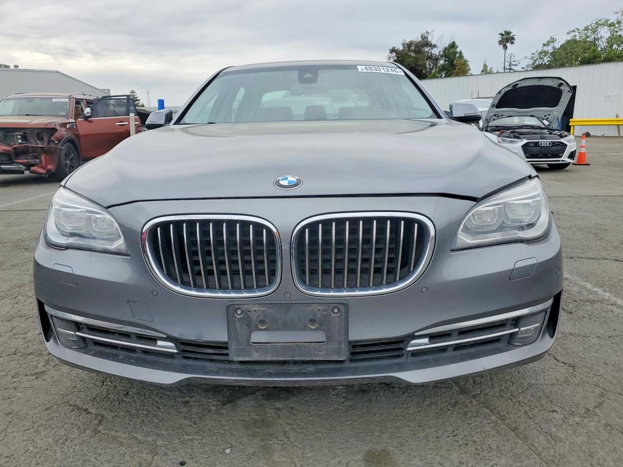 2014 BMW 750 Li - Image 5