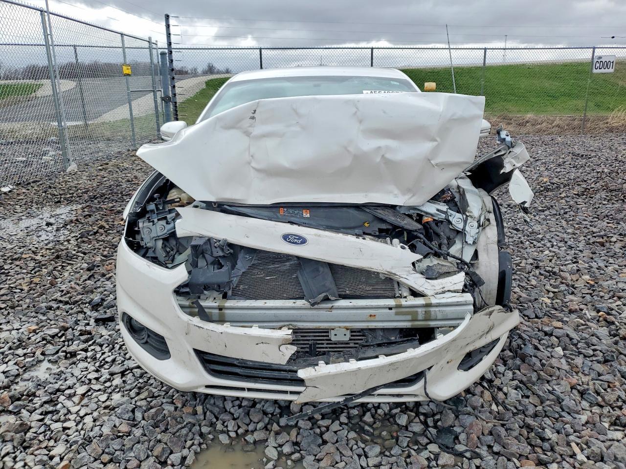 2016 Ford Fusion Se - Фото 5