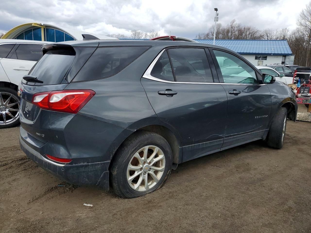 2018 Chevrolet Equinox Lt - Фото 3
